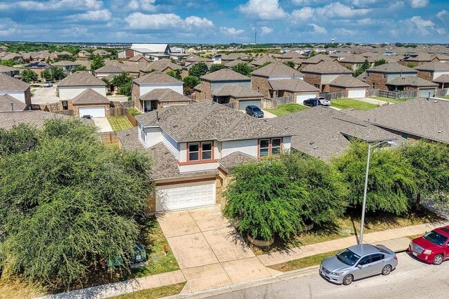 Building Photo - 1341 Eagle Ray St