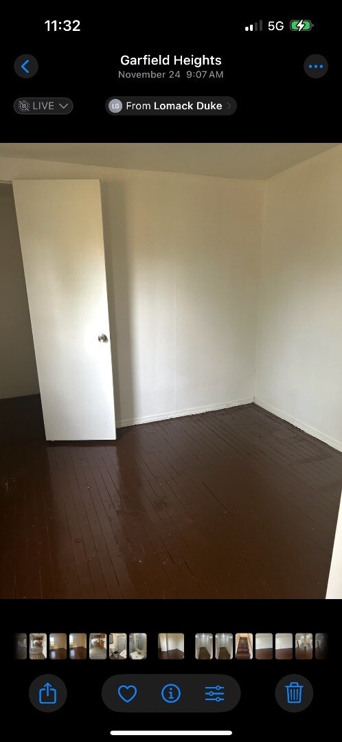 Building Photo - 12827 Fruitside Rd