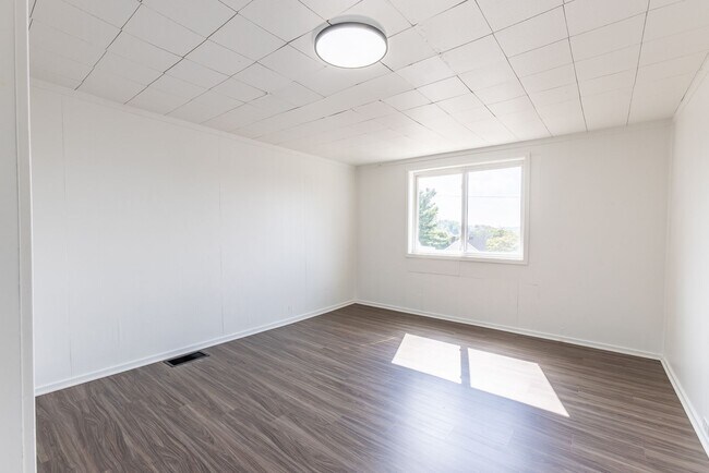 Building Photo - 123 Beltzhoover Ave