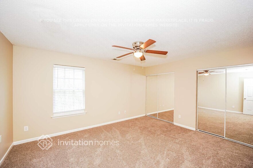 Building Photo - 6625 Forest Cross Dr