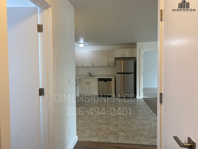 Interior Photo - 3903 S Tyler St