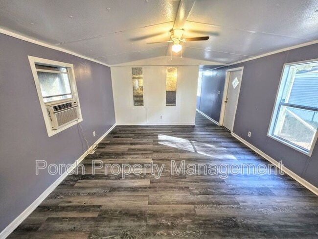 Building Photo - 12 Anne Cir