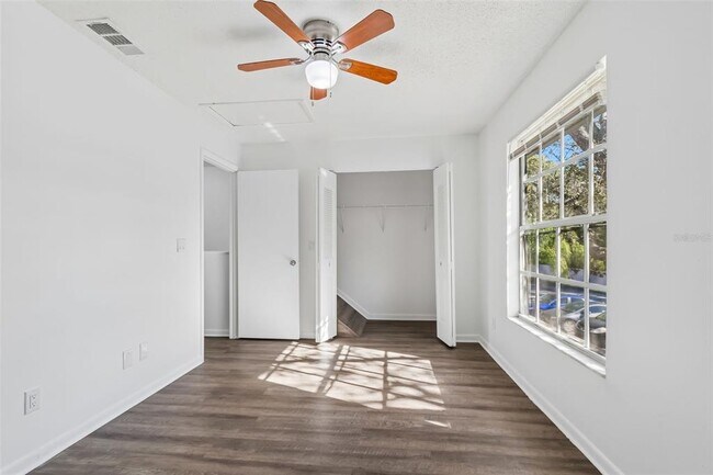 Building Photo - 5182 Sunridge Palms Dr