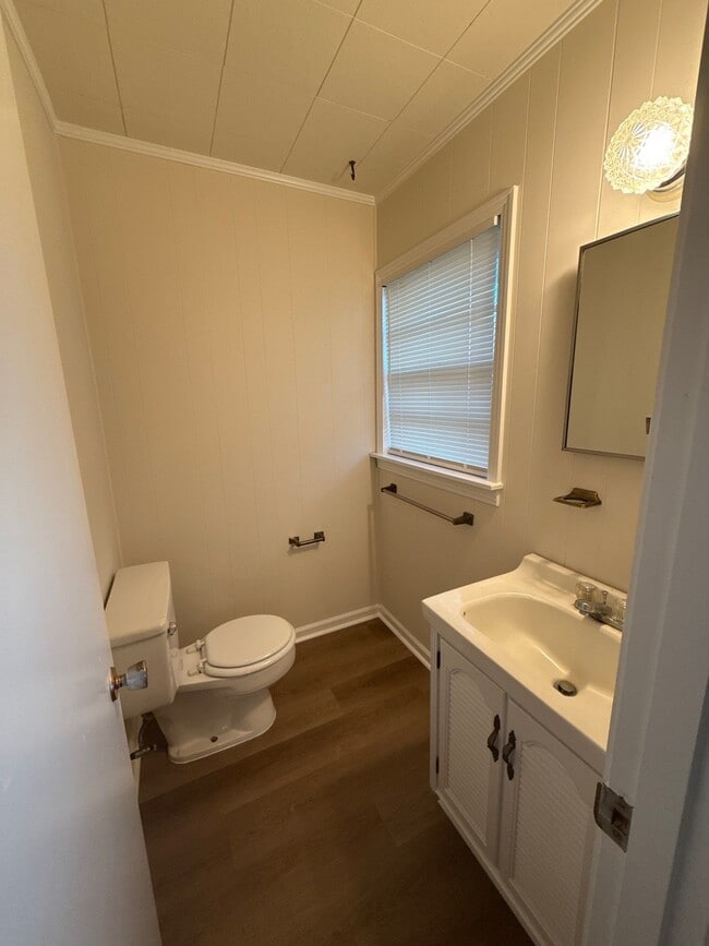 Building Photo - 35 Wiley Dr