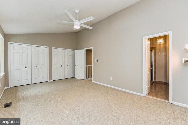 Building Photo - 12220 Tildenwood Dr
