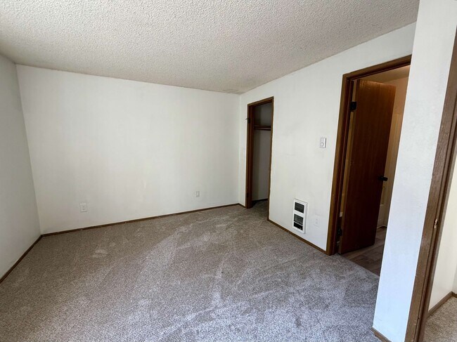 Building Photo - 9817 52nd St W