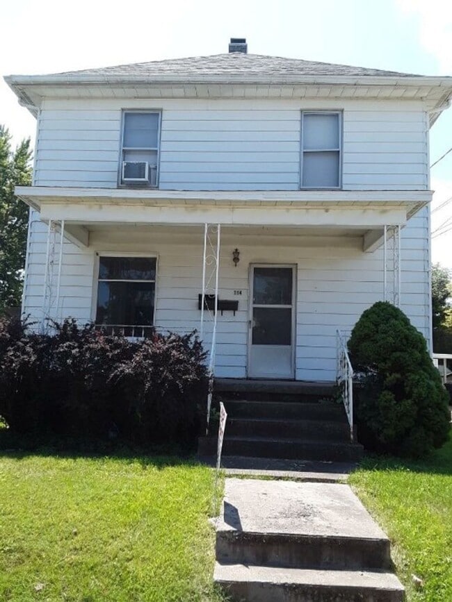 Building Photo - 707-714 18th Avenue A