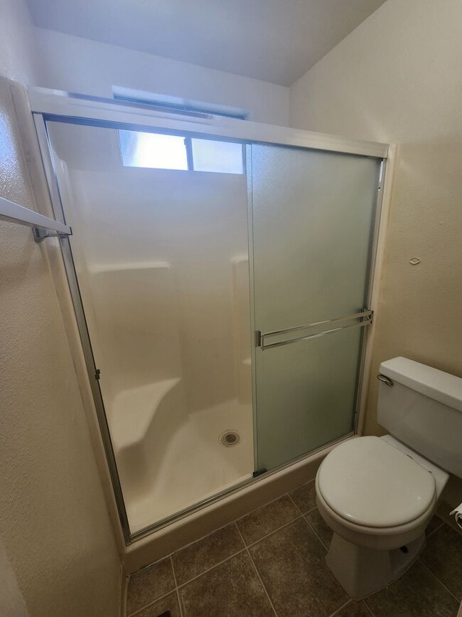 Building Photo - Comfortable 2 Bed, 2.5 Bath in Grover Beach