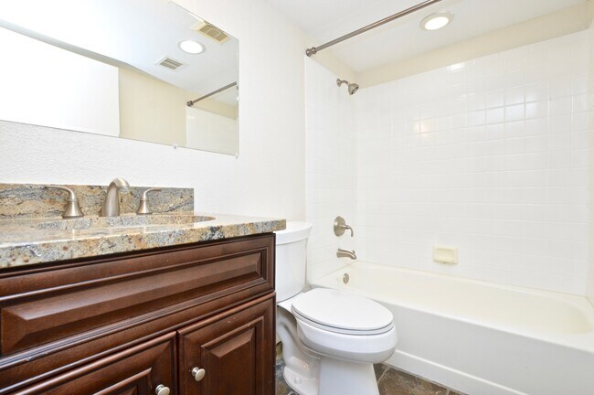Building Photo - 4704 E Paradise Village Pky N