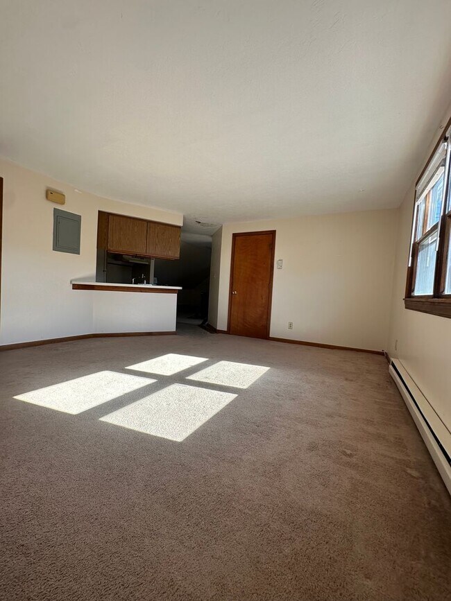 Building Photo - 229-231 Independence Ave