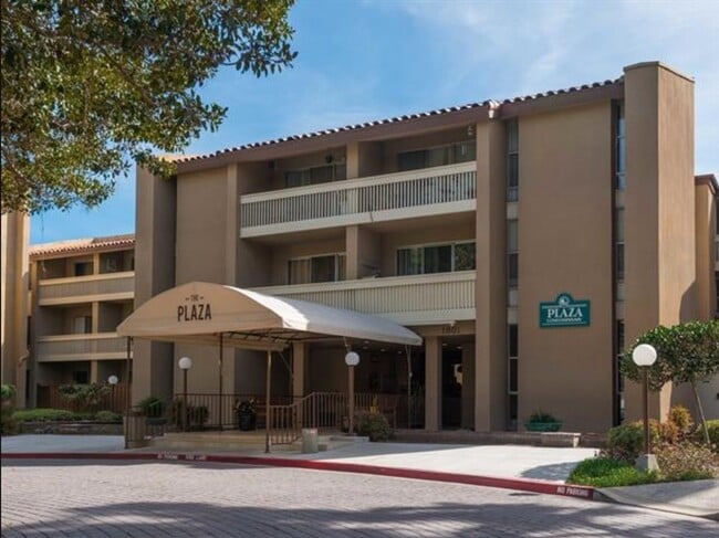 Building Photo - 1885 Diamond St