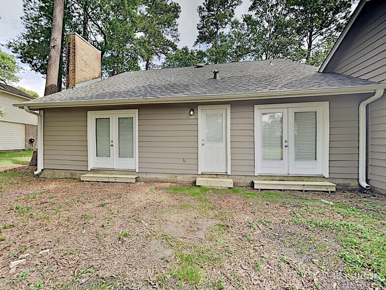 Building Photo - 1411 Chart Dr