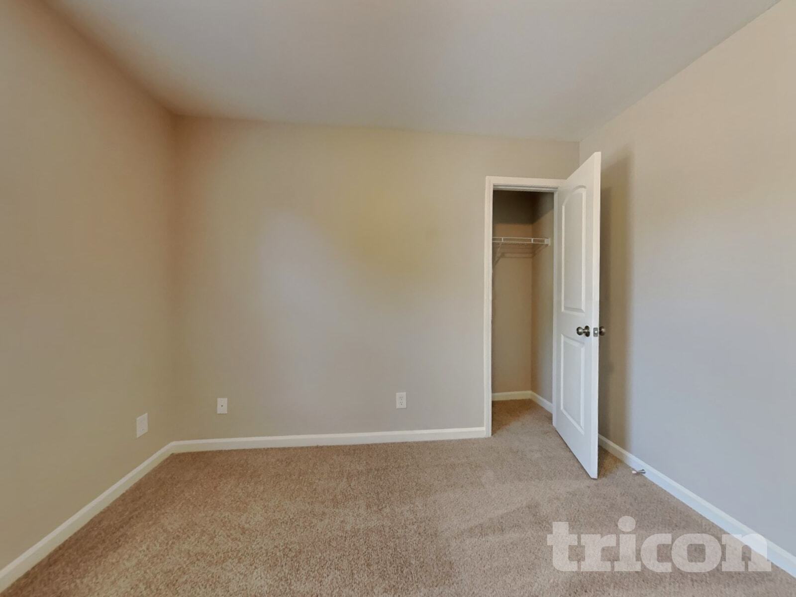 Building Photo - 2004 Blue Rock Ct