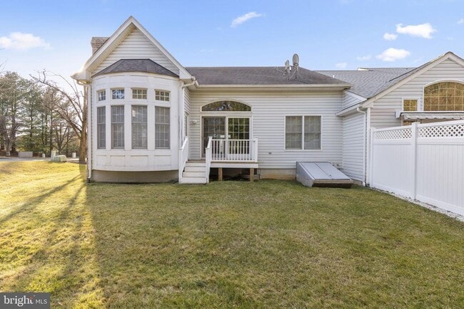 Building Photo - 1725 Gatehouse Ct