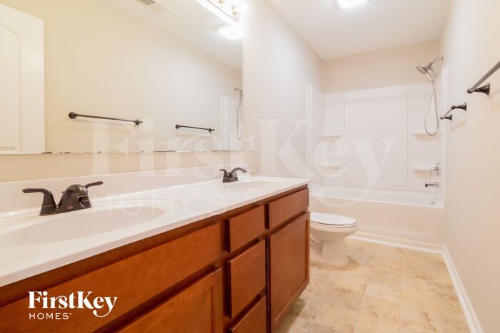 Building Photo - 313 Dunlin Dr