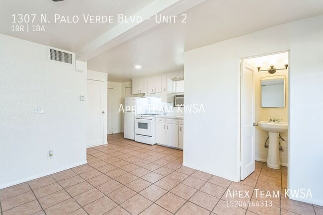 Building Photo - 1307 N Palo Verde Blvd