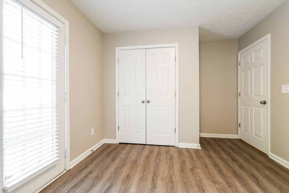 Building Photo - 1385 Lafayette Square