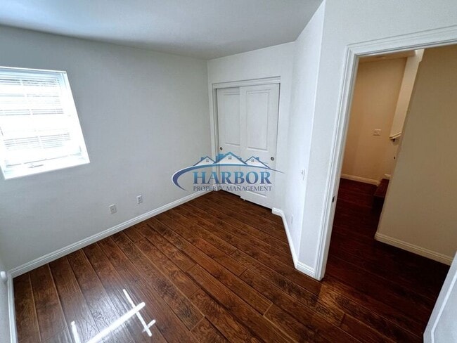 Building Photo - 1322 Harmony Way