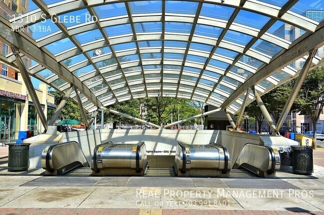 Building Photo - 1310 S Glebe Rd