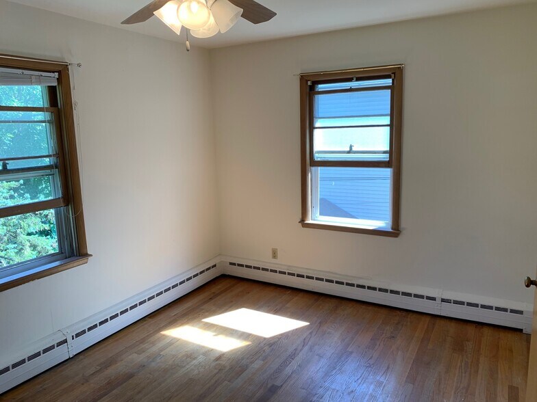 Building Photo - 1126 Vilas Ave