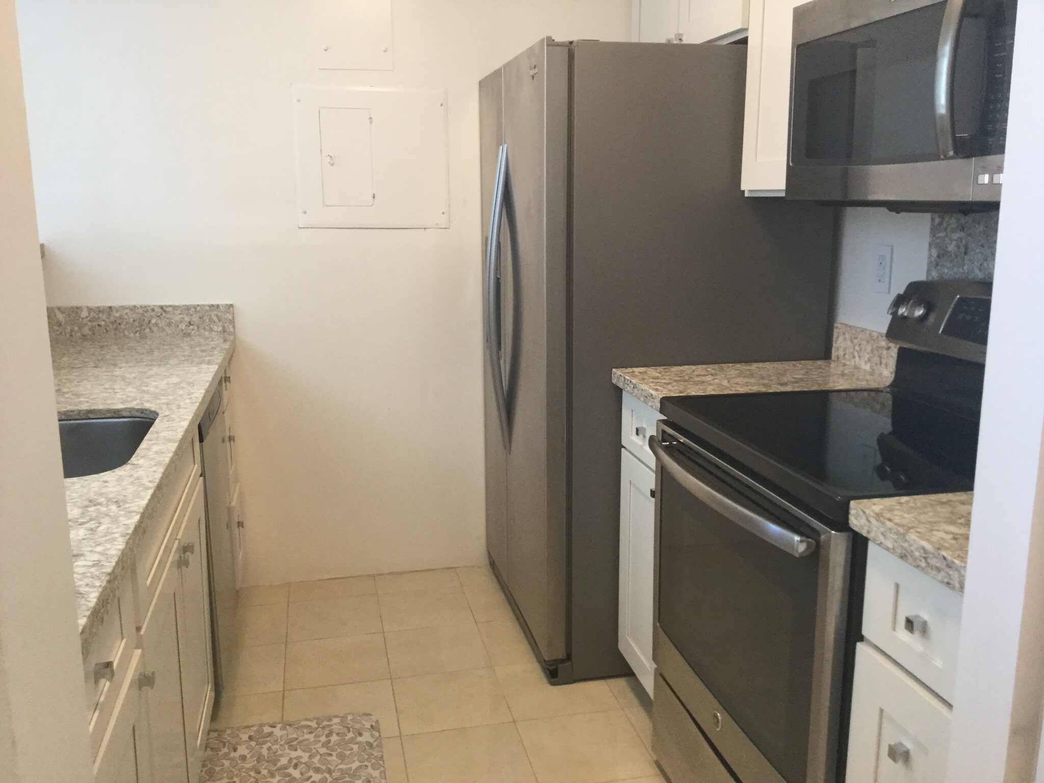 Building Photo - 55 S Judd St