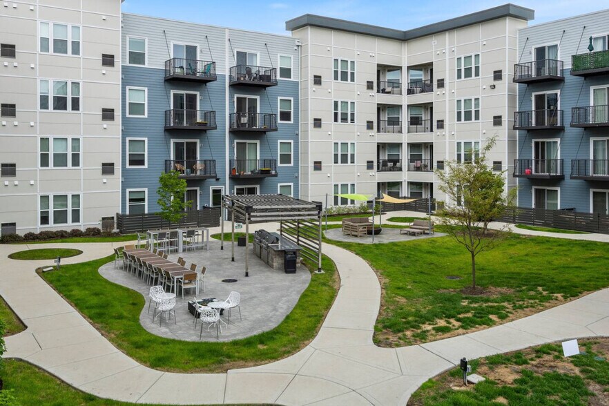 Building Photo - 28294 Ferry Rd