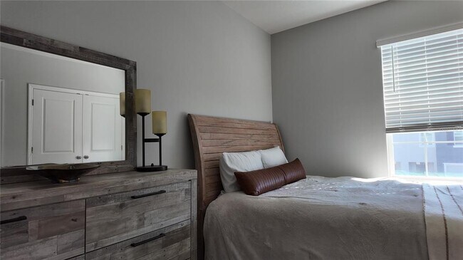 Building Photo - 8648 Falling Blue Pl