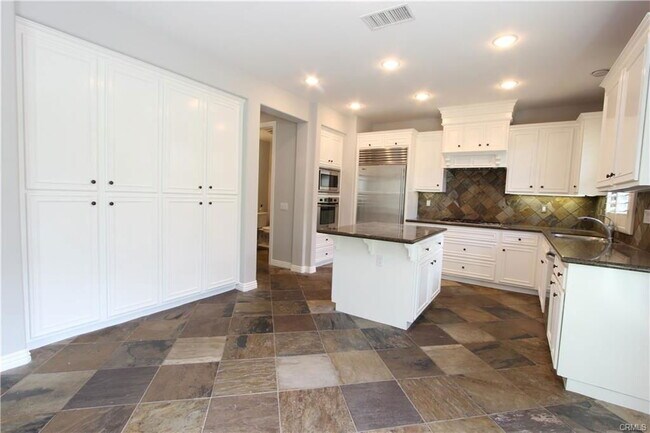 Building Photo - 4687 Camino Del Sol