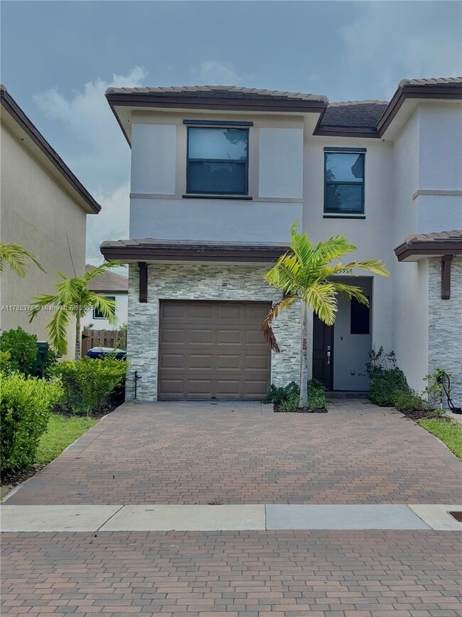 Primary Photo - 25556 SW 108th Ave