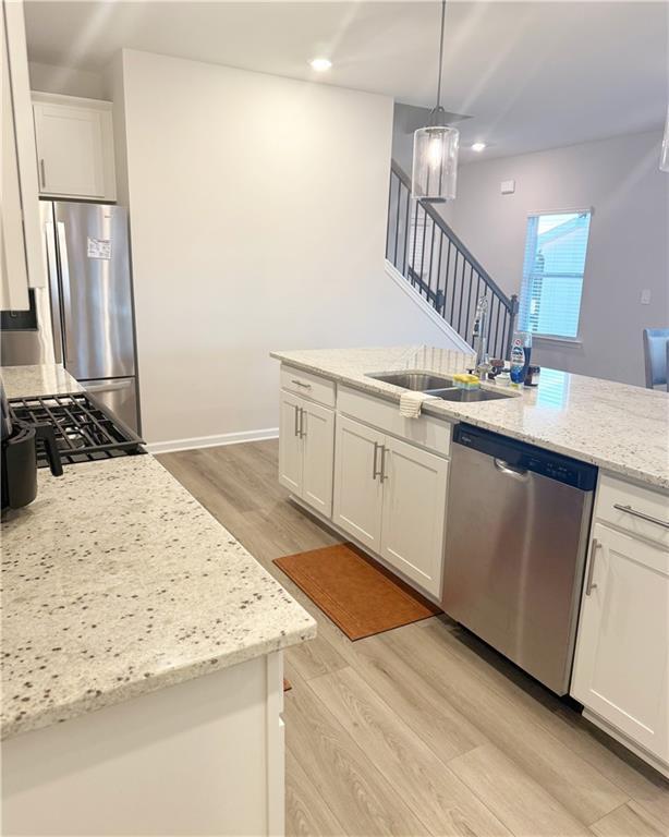 Building Photo - 2028 Avalon Rdg