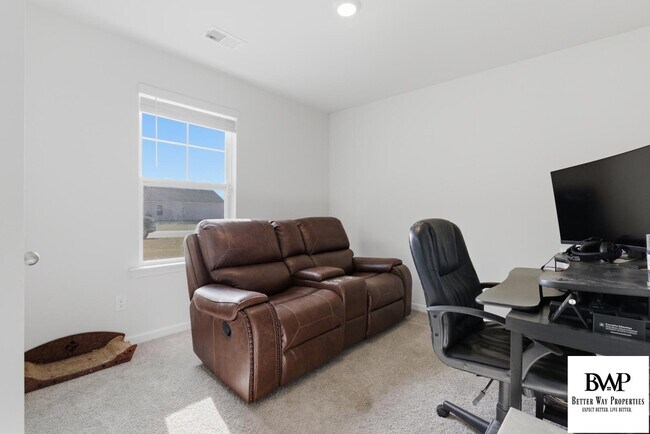 Building Photo - 1054 McKittrick Dr