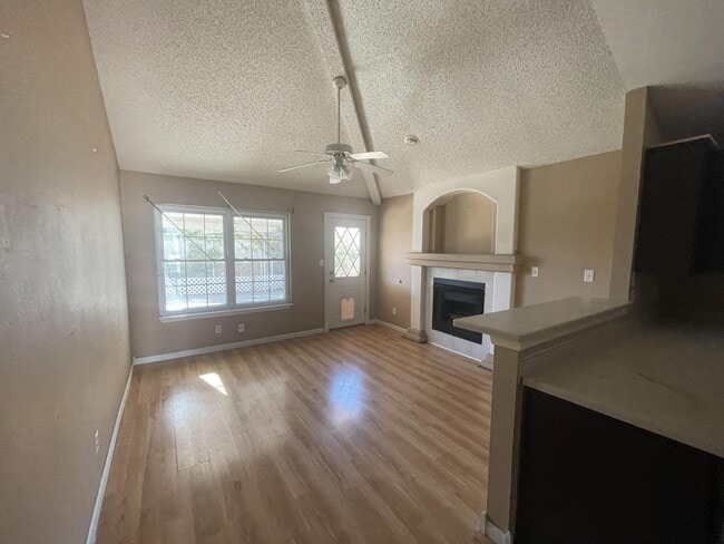 Building Photo - 12344 Tierra Madre Rd