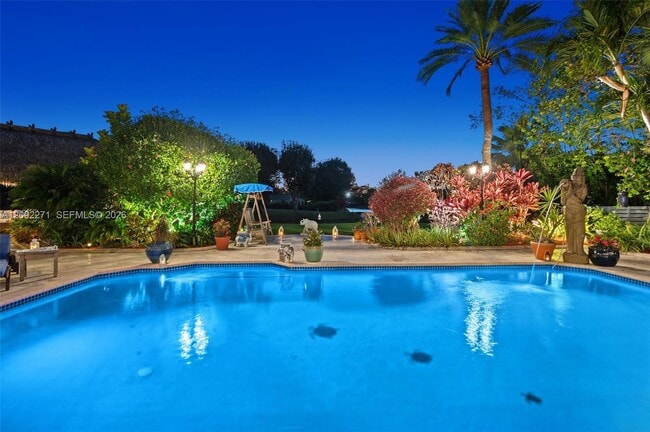 Building Photo - 10740 SW 74th Ct