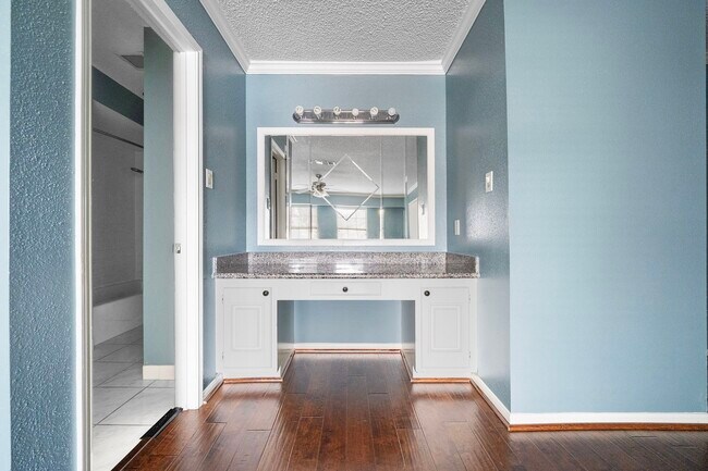 Building Photo - 14185 Misty Meadow Ln