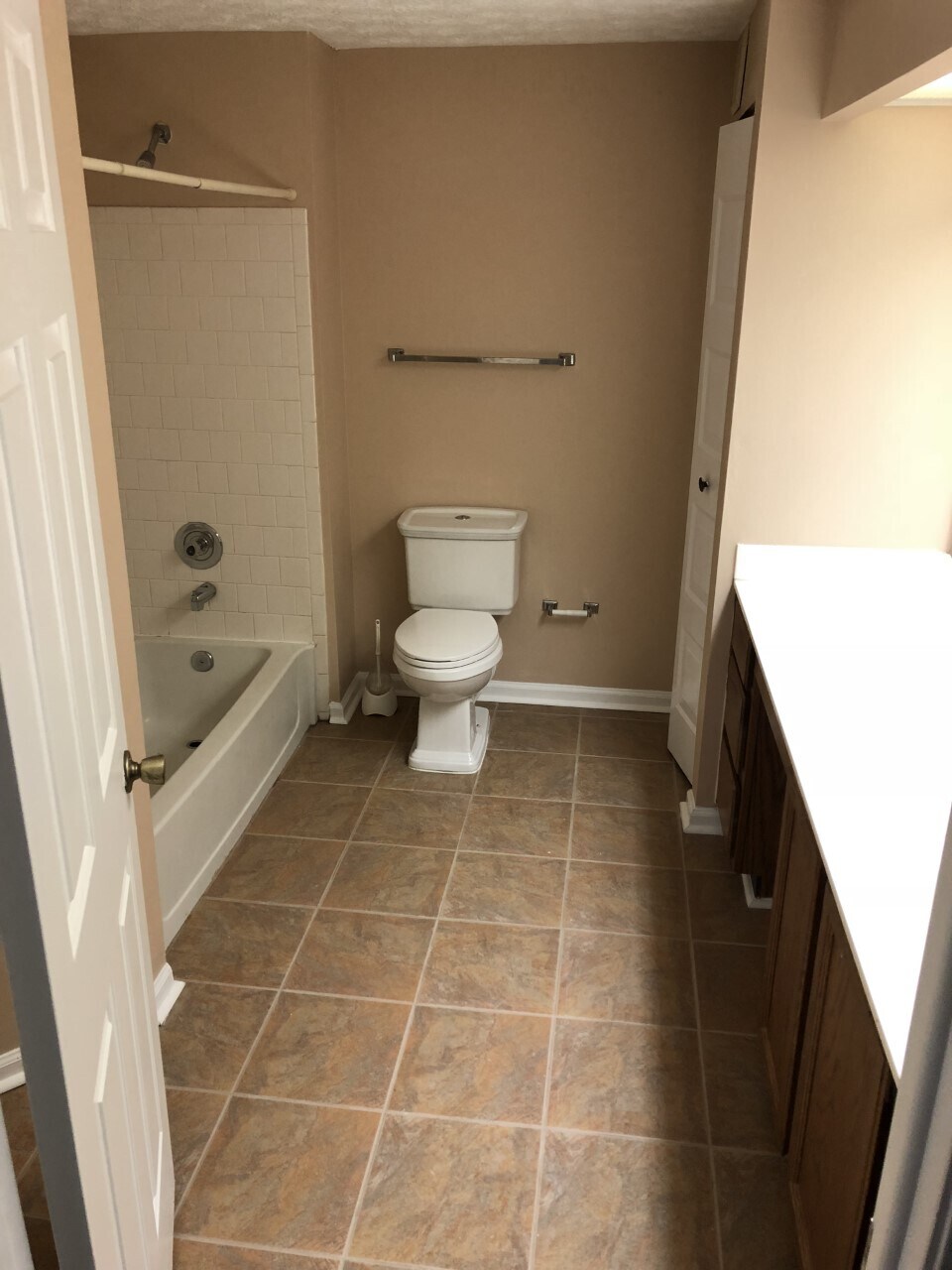 master bath - 4283 Parkview Ct