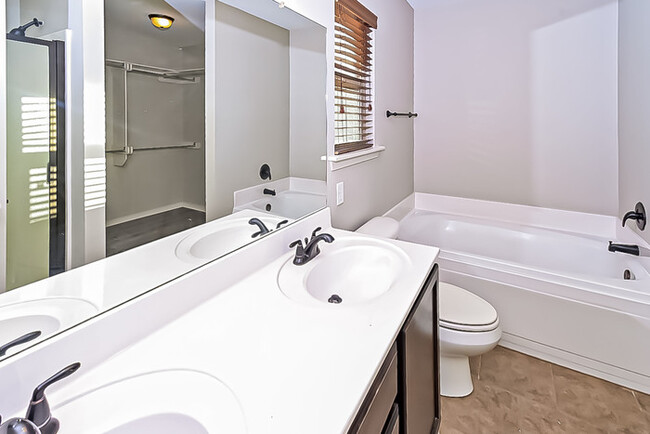 Building Photo - Cozy 3 Bedroom Home in Little Rock