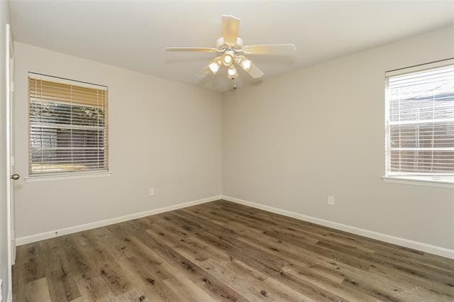 Building Photo - 2205 Marvel Dr