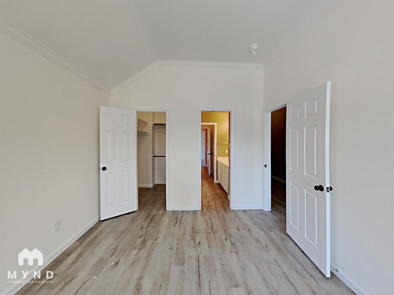 Building Photo - 9774 Legend Trail