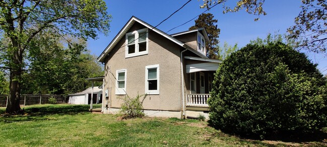 Building Photo - three bedroom home in Midlothian