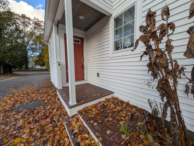 Primary Photo - 119 Mill Rd