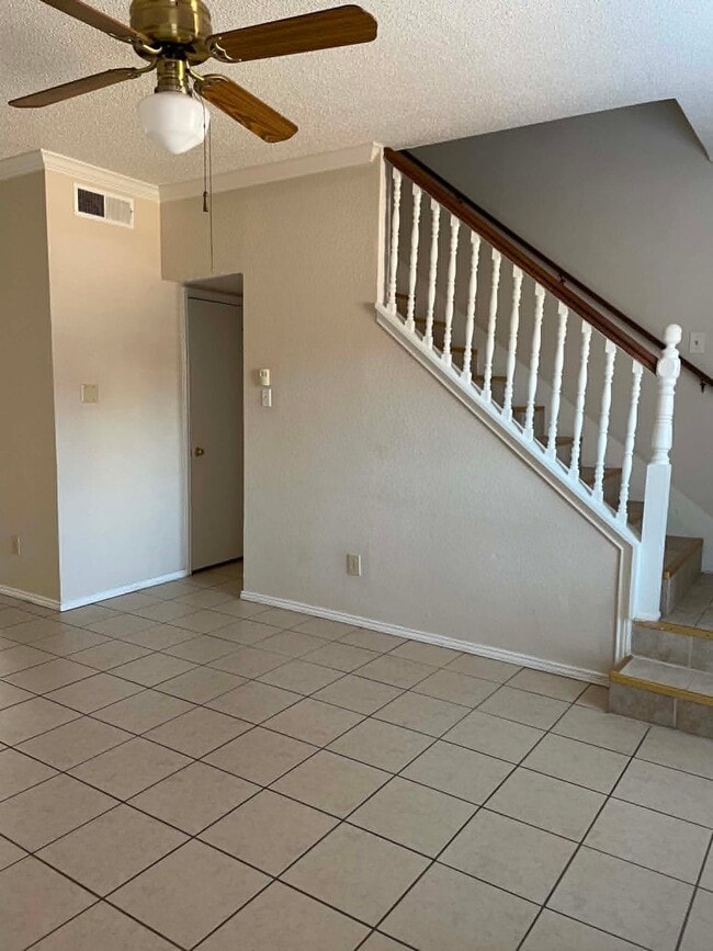 Building Photo - 11655 Audelia Rd