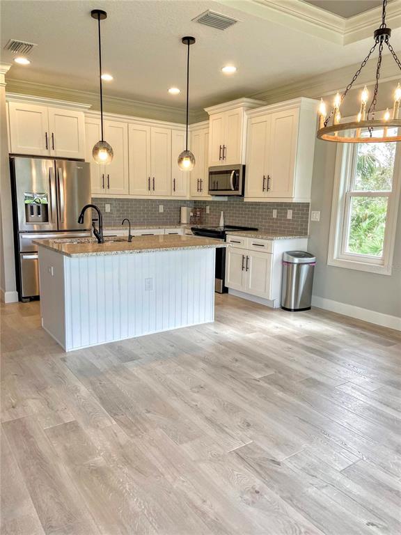 Building Photo - 3373 Eagle Pass St