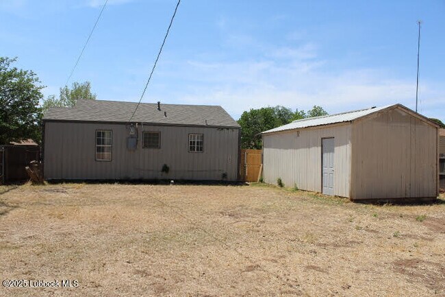Building Photo - 3516 31st St