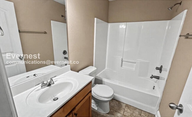 Building Photo - 144 Brown Estates Dr