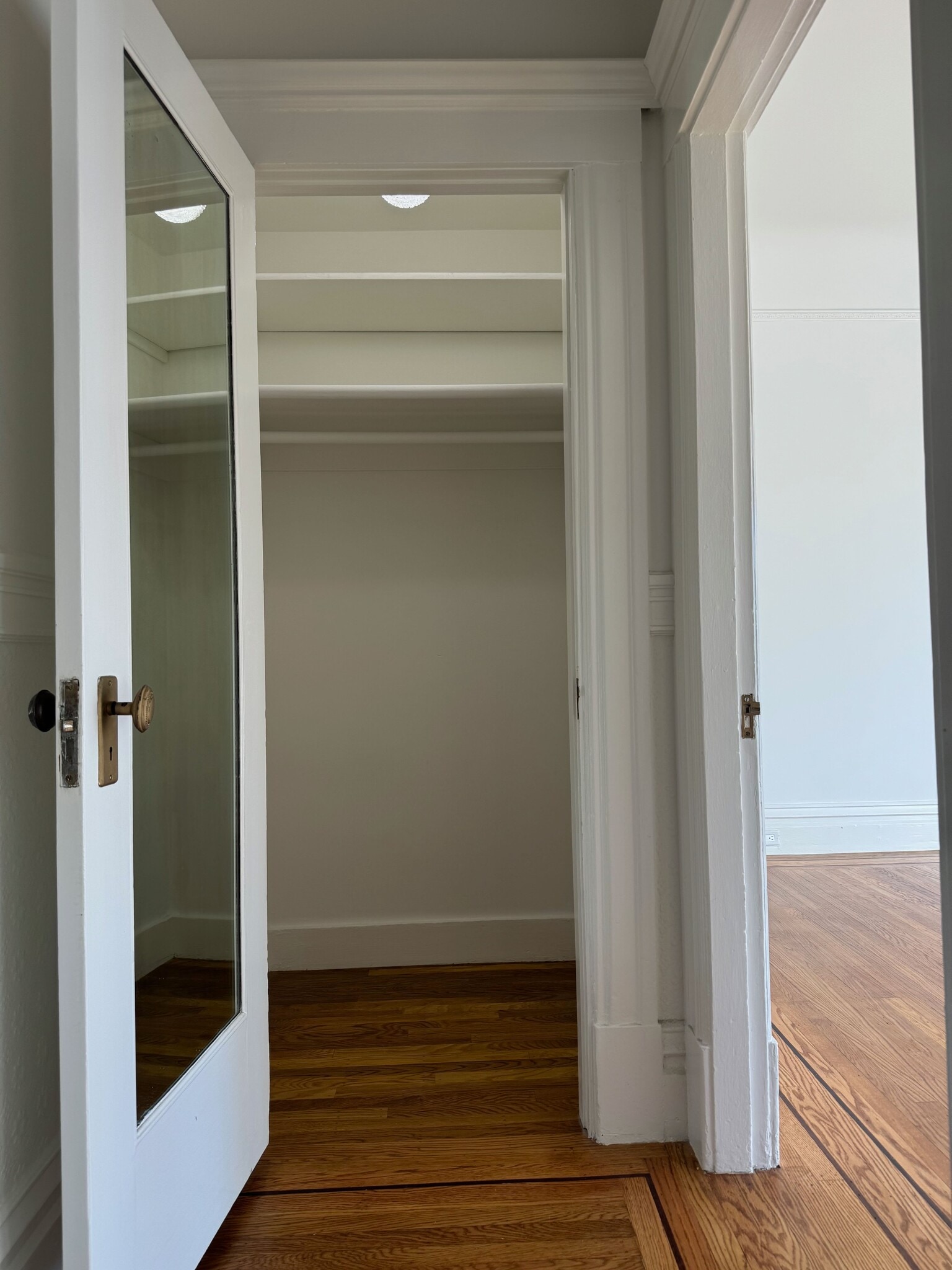 Closet - 427 Mississippi St