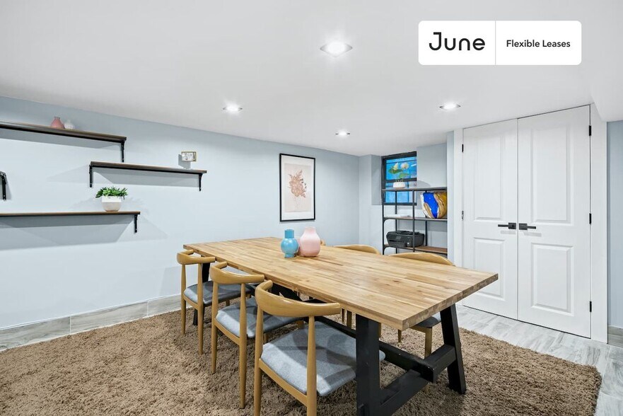 Building Photo - Cozy Private ROOM in Bedford-Stuyvesant