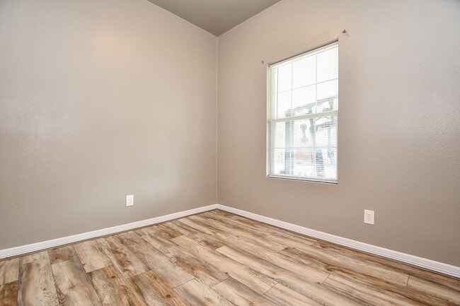 Building Photo - 1117 Fred St