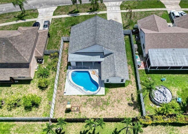 Building Photo - 22471 Grouper Ct