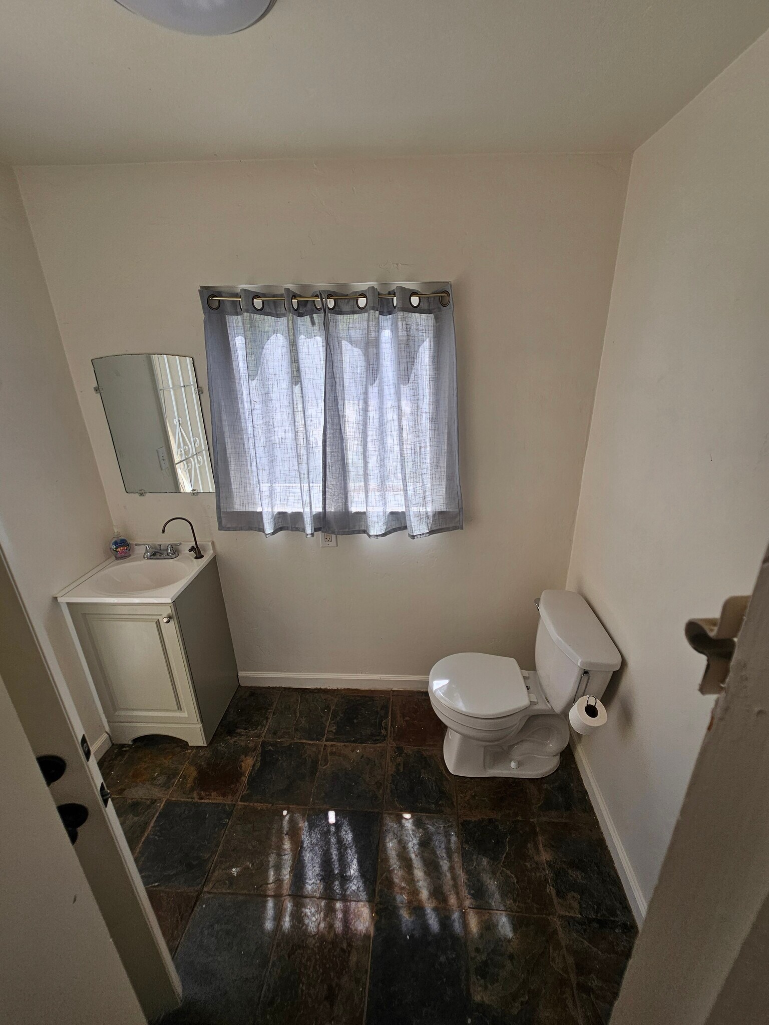 Building Photo - 228 W E St