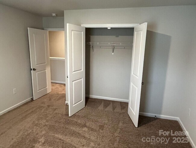 Building Photo - 2131 Transatlantic Ave